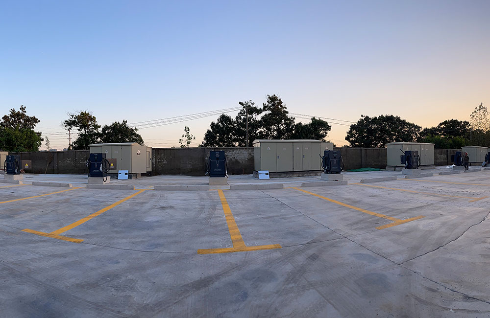 Caso quinto: Estación de carga de camiones mezcladores de hormigón eléctricos de Henan Zhengzhou  Ruilong